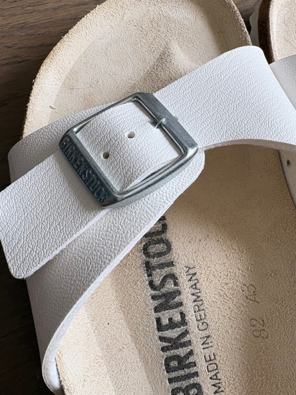 Birkenstock Madrid White Slide Size EU 35 - Picture 11 of 16